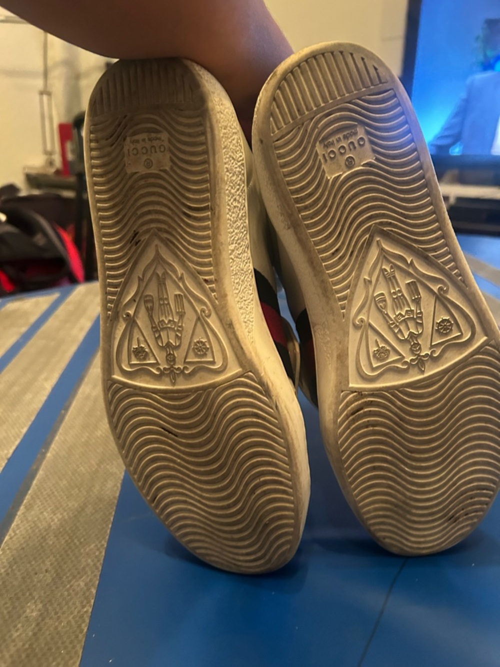 Authentic Gucci White Leather High-Top Sneakers - Picture 4 of 7